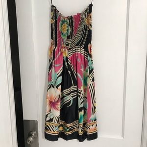 Caché Strapless Shirred Gold Foil Silk Dress | Small